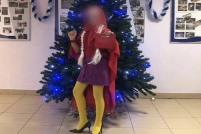 В Екатеринбурге школьный конкурс выиграл парень в костюме Красной Шапочки