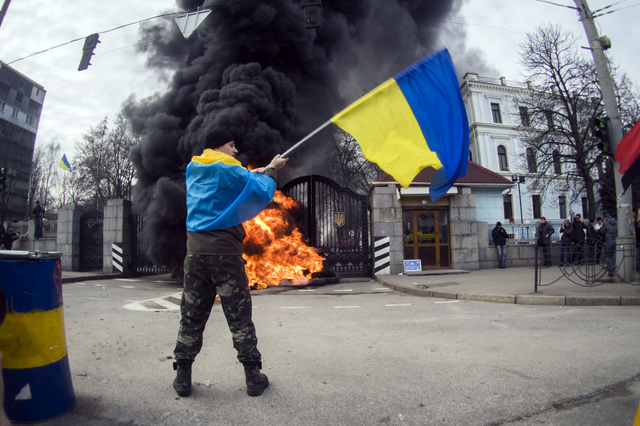 СБУ задержала организаторов митинга у администрации Порошенко