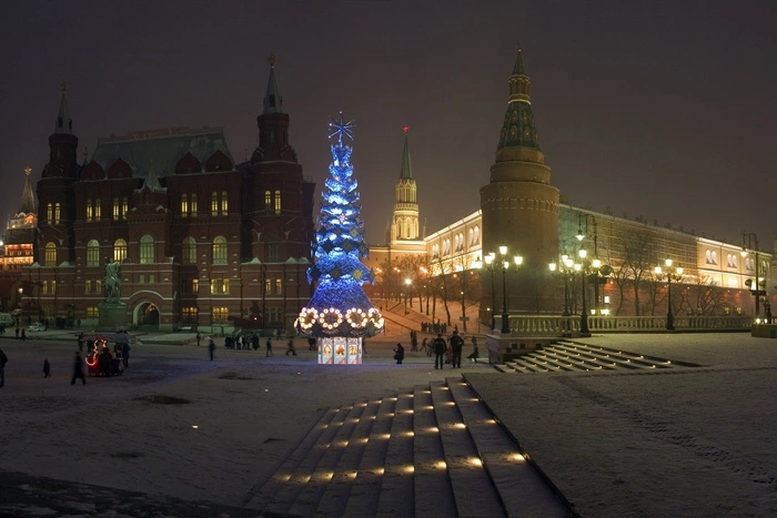 Кремлевскую елку пустят на сувениры