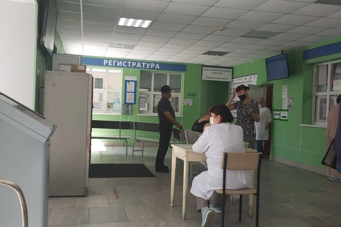 «Семерых одним ударом». Семья екатеринбуржцев переболела «омикроном» за пару дней