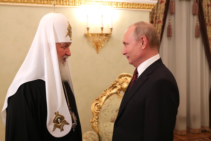 Путин и патриарх Кирилл обсудили ситуацию с храмом в Екатеринбурге