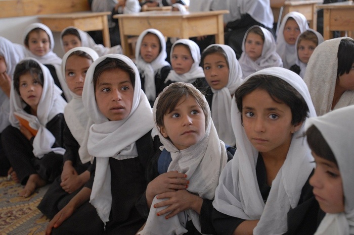 При взрывах в Кабуле погибло 58 человек, в основном школьницы