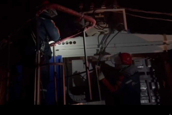 Из-за сильных морозов свердловские энергетики четвертые сутки работают круглосуточно