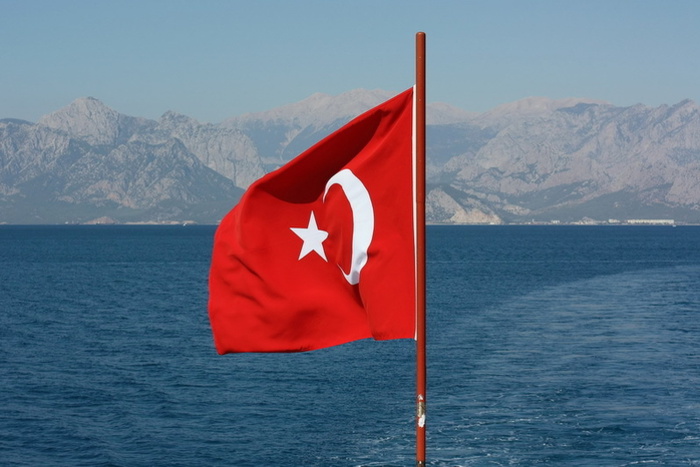 В Турции перенесли начало учебного года, чтобы поддержать турбизнес