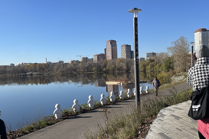 В Екатеринбурге разрушили новый парк за 36 миллионов в центре города