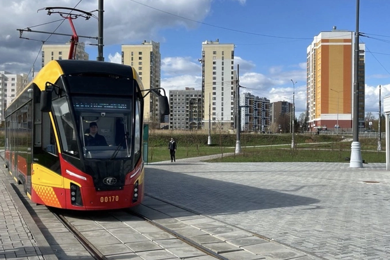 В Екатеринбурге на еще один маршрут общественного транспорта резко подняли цену за проезд