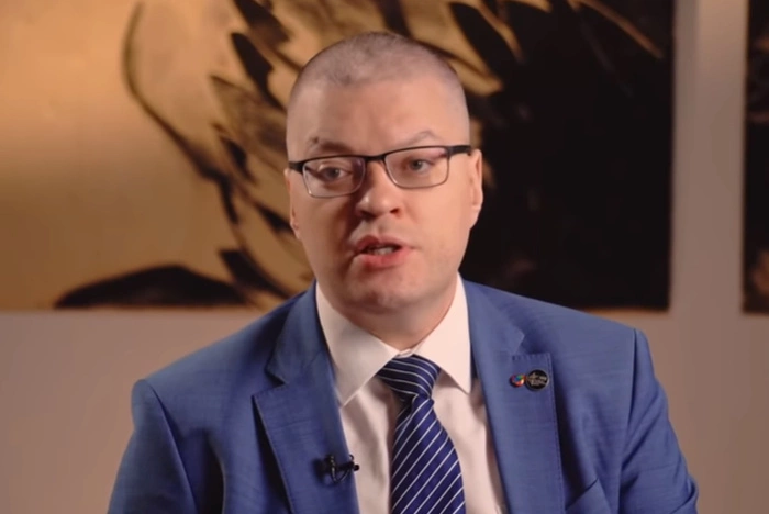 Эксперт объяснил причины устойчивости рубля