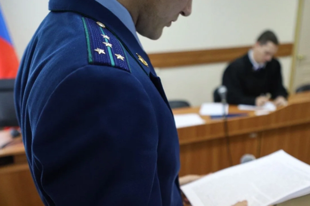 Суд отправил в колонию режевчанина, бросившему на лицо маленькому ребенку горящую тряпку (ФОТО)