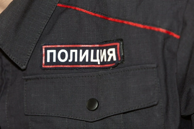 Полицейским запретили выезжать за рубеж