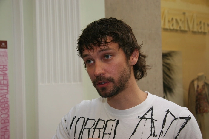 Игорь Бутман и «Уматурман» выступили на авиабазе Хмеймим в Сирии