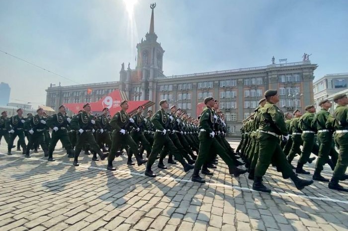 Стало известно, когда в Екатеринбурге пройдут репетиции парада Победы