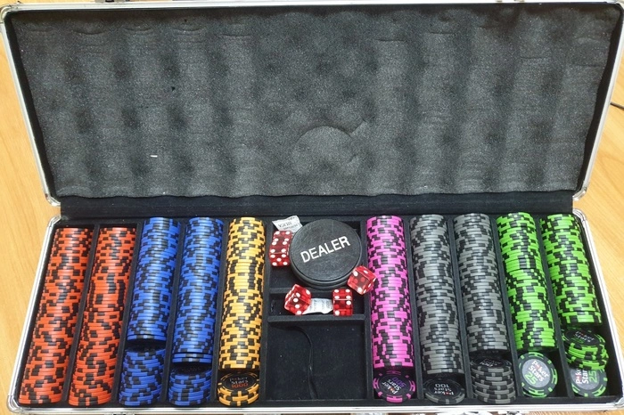 Екатеринбуржец организовал в городе подпольное казино