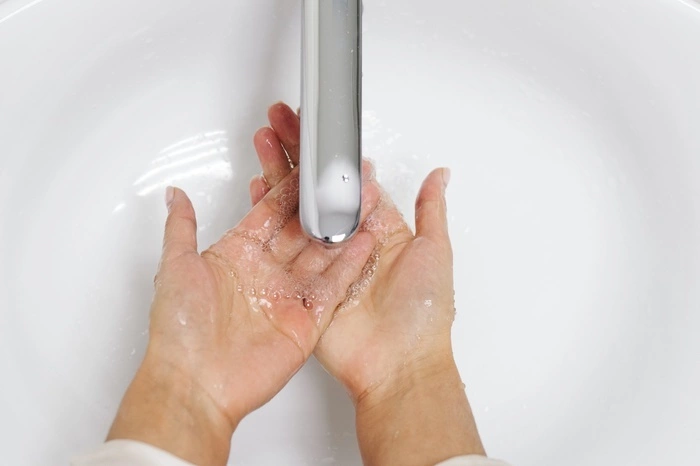 Жителям Пионерского посёлка отключили холодную воду