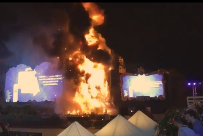 Более 20 тысяч человек эвакуированы из-за пожара на фестивале музыки в Барселоне