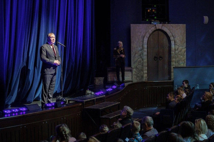 Орлову запретили приглашать экс-мэра Екатеринбурга Ройзмана* на встречу «бывших»