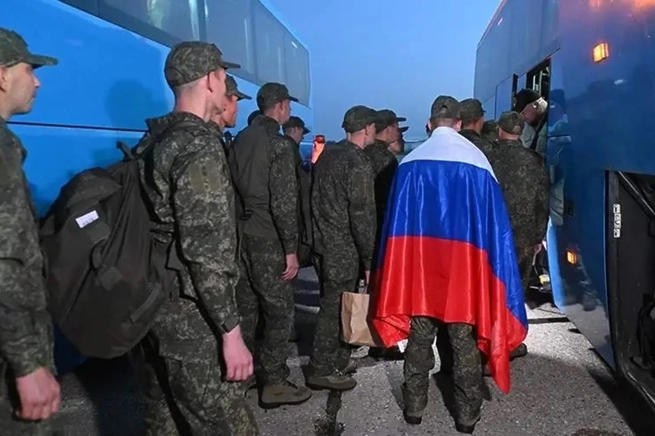 Двое свердловчан на Пасху возвращаются на родину из украинского плена