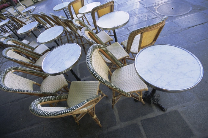 Французский ресторан запретил банкирам его посещать