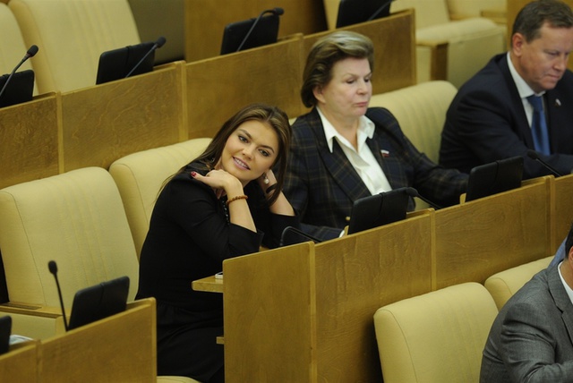 Алина Кабаева уходит из Государственной думы