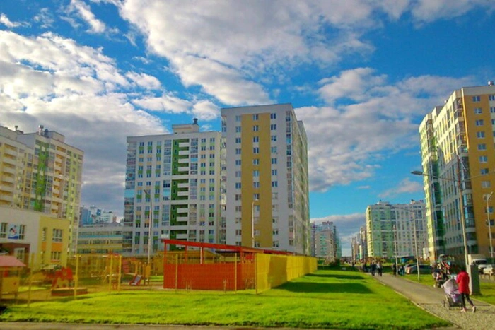 Семь старых домов снесут в районе Дендропарка в Екатеринбурге