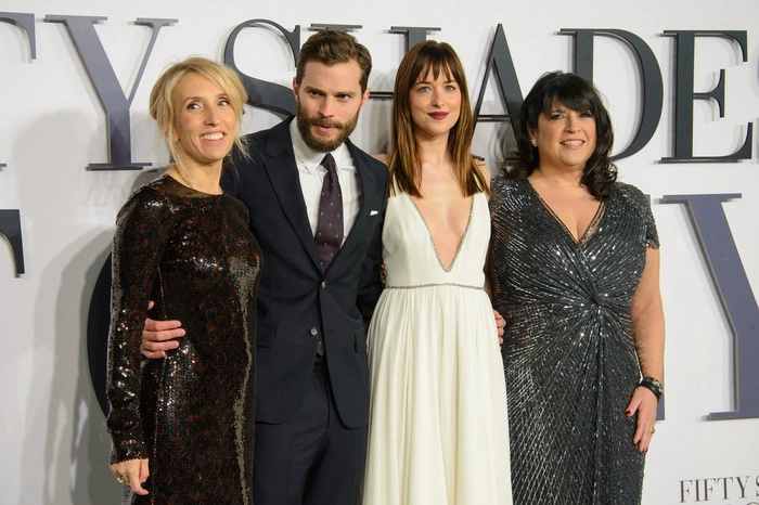 «50 оттенков серого» получил «Золотую малину» как худший фильм года