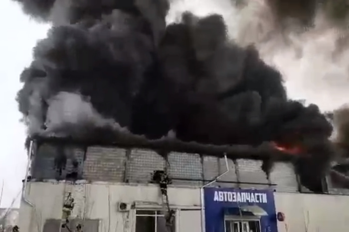 Трое спасателей погибли при пожаре в Красноярске