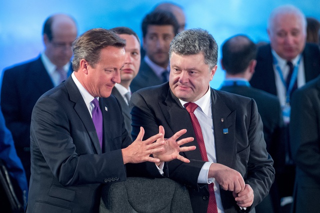 Порошенко заявил о договоренностях с НАТО по поводу поставок оружия