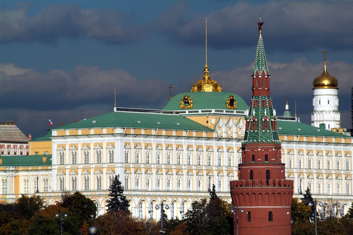 Кремль заставит региональные власти оберегать оппозиционеров от нападений