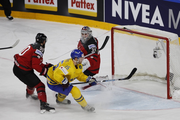 Швеция лишила Канаду титула действующего чемпиона мира по хоккею