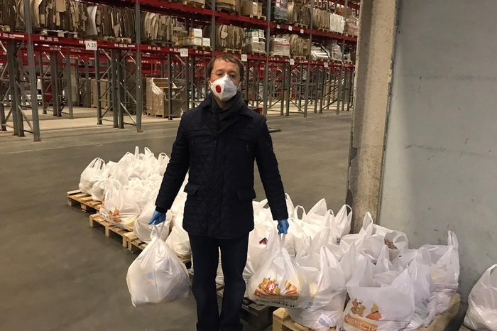 В Свердловской области начали раздавать продукты нуждающимся