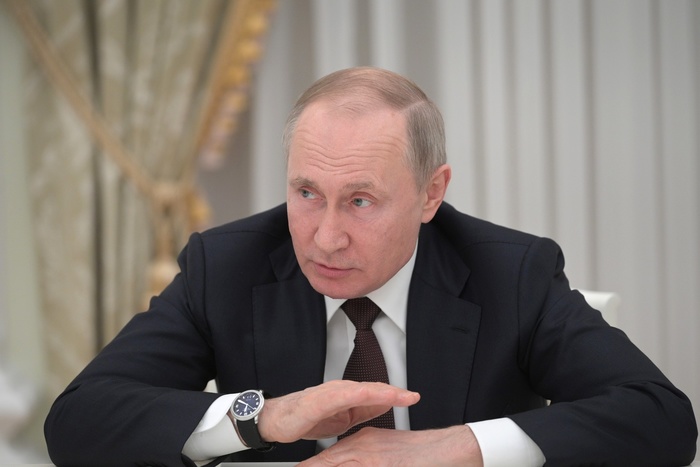 Путин поддержал идею Терешковой обнулить свои президентские сроки для переизбрания
