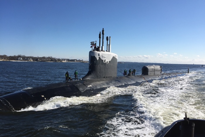 Вице-адмирал раскрыл размер зарплат моряков-подводников