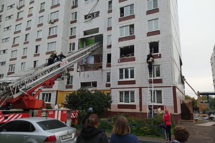 СКР сообщил о двух погибших при взрыве газа в девятиэтажке в Ногинске