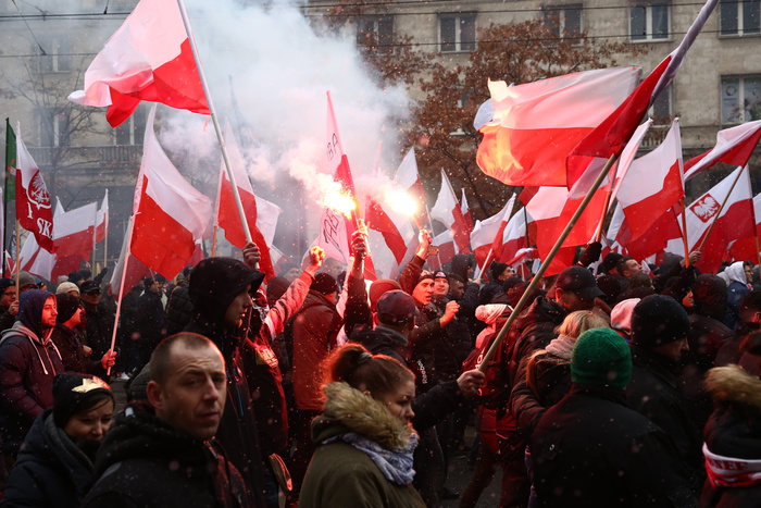 В Варшаве шествие националистов собрало около 100 тысяч человек