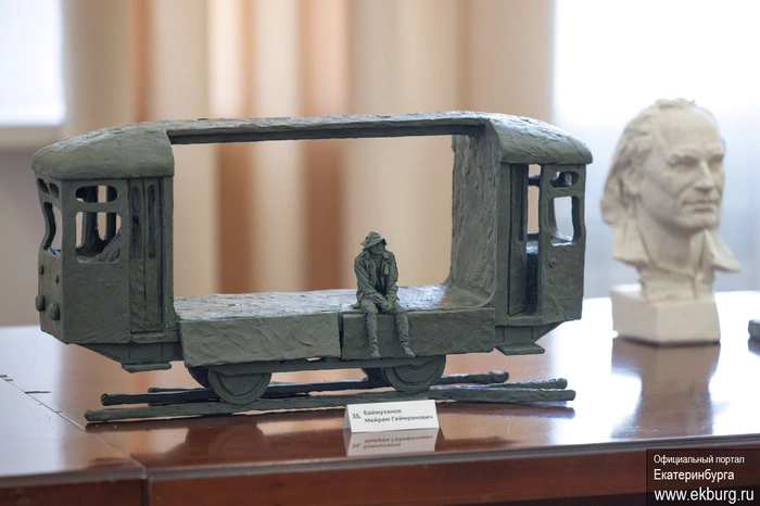 В Екатеринбурге определен лучший эскиз памятника режиссеру Алексею Балабанову