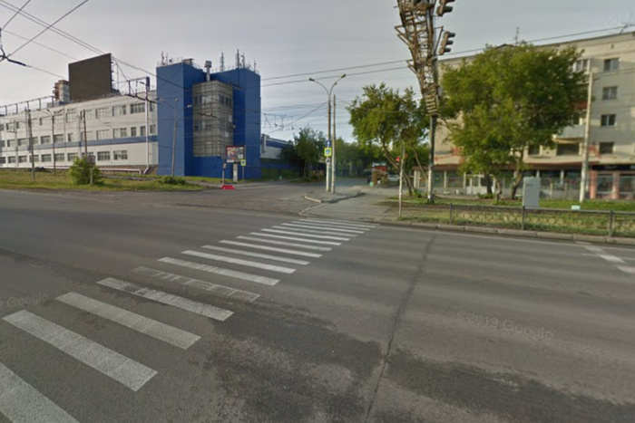 В Екатеринбурге открытие перекрёстка в центре города перенесли ещё на неделю