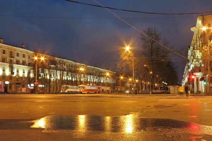 Для уборки Екатеринбурга задействована вакуумная техника