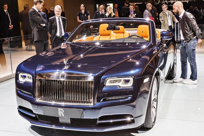 Rolls-Royce установил рекорд продаж в России вопреки кризису