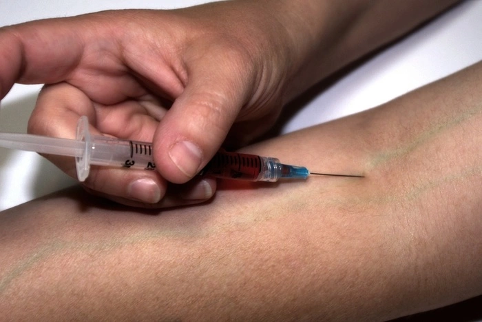 Каждый пятый россиянин считает прививки бесполезными — ВЦИОМ