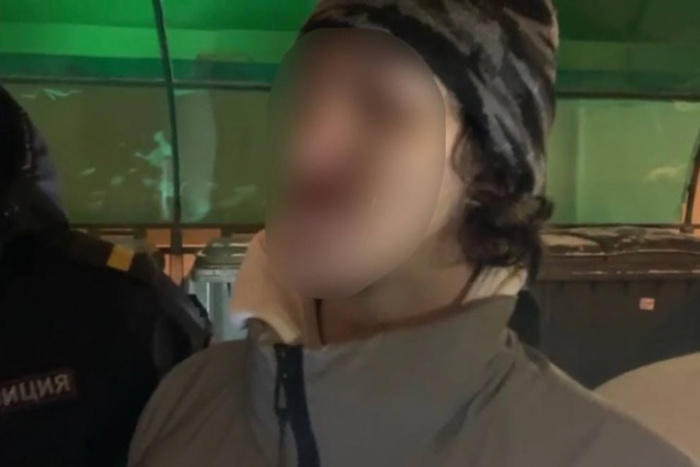 Наркозакладчика с полной сумкой мефедрона задержали в районе Автовокзала
