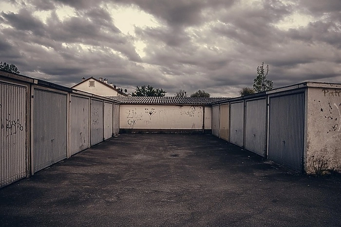 В Екатеринбурге снесут сотни гаражей