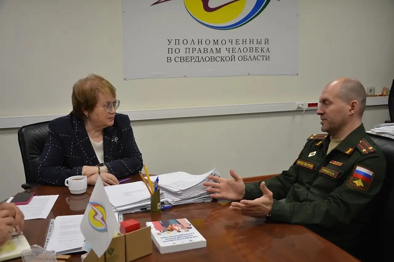 Бездомного свердловчанина с ментальным расстройством отправляют на СВО