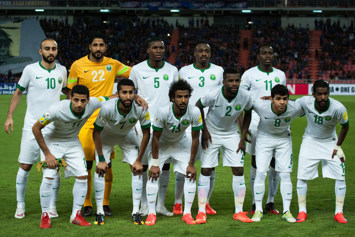 Футболисты сборной Саудовской Аравии игнорировали минуту молчания