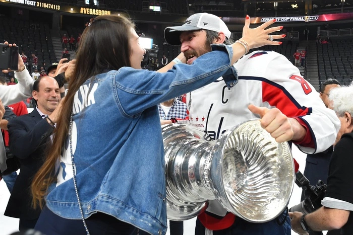 Ребенок лидера PutinTeam будет гражданином США