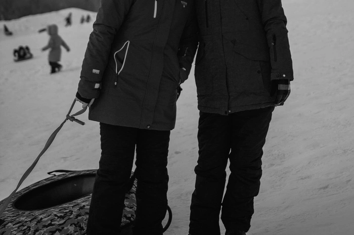 Подросток погиб, катаясь на «бублике» с горки