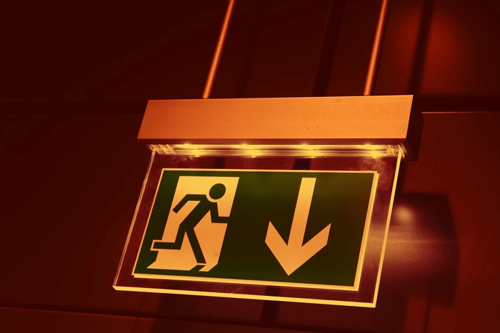 Треть женщин в Японии заявили о домогательствах на работе