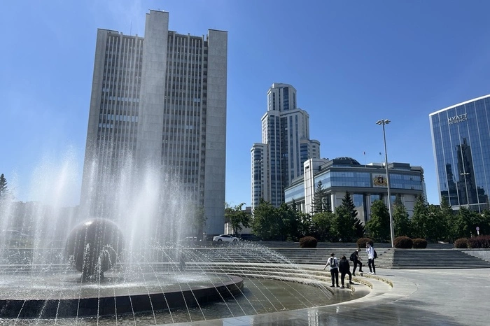 В Свердловской области по-новому начнут назначать и увольнять госслужащих