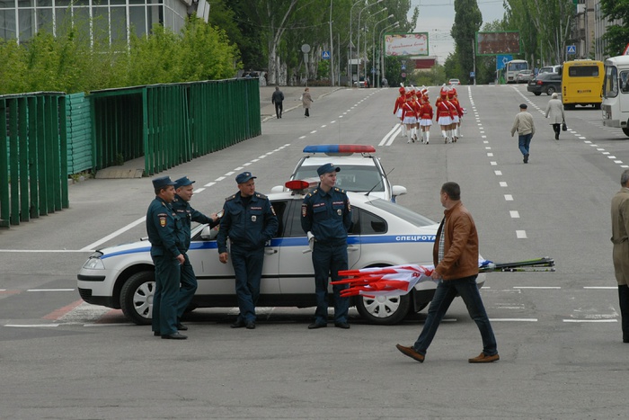 СМИ: Полиция Нижнего Тагила охраняет рекламные щиты кандидатов