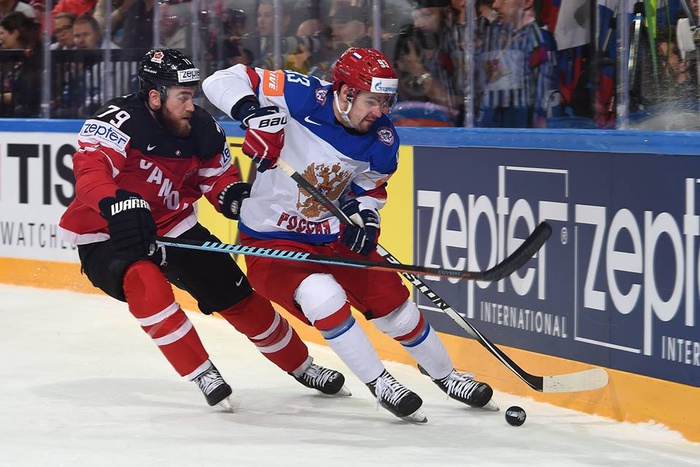 Сборная России проиграла канадцам и покинула ЧМ по хоккею