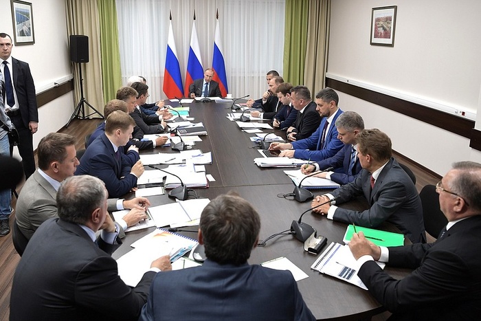 Путин выступает за ограничение количества внеплановых проверок предпринимателей