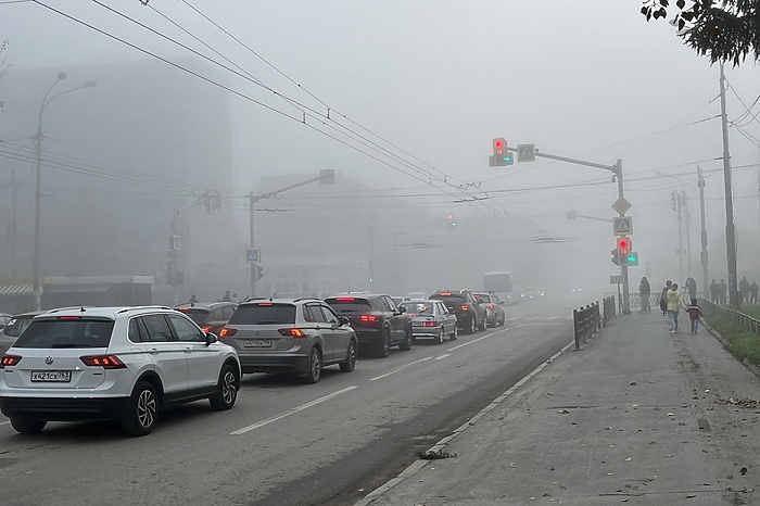 В Екатеринбурге жителей нескольких районов разбудил громкий шум